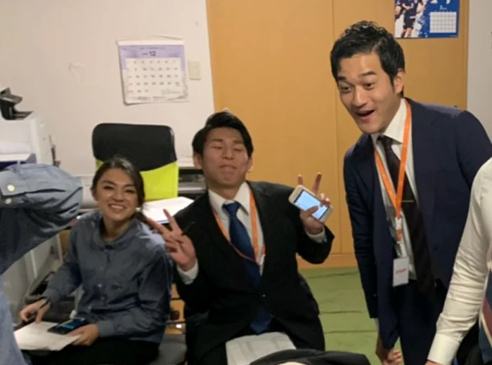 現場で支援するスタッフ